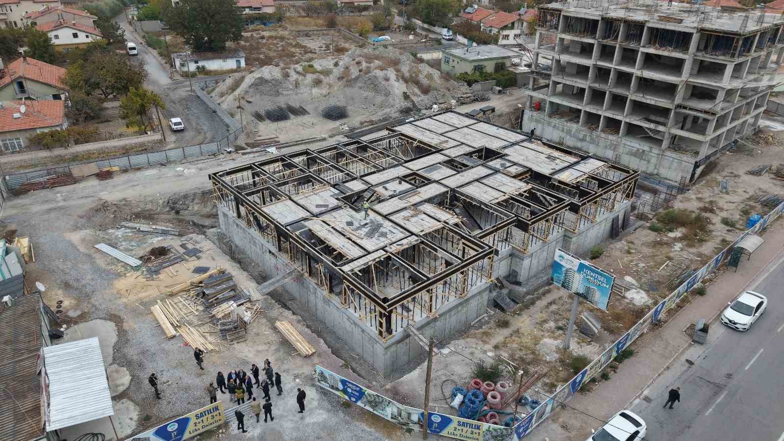 Alsancak&rsquo;ta 400 milyon TL&rsquo;lik dev d&ouml;n&uuml;ş&uuml;m hamlesi
