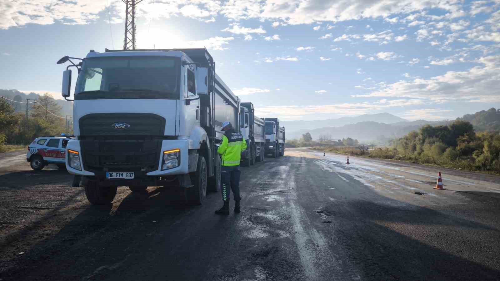 Alaplı&rsquo;da jandarmadan branda denetimi
