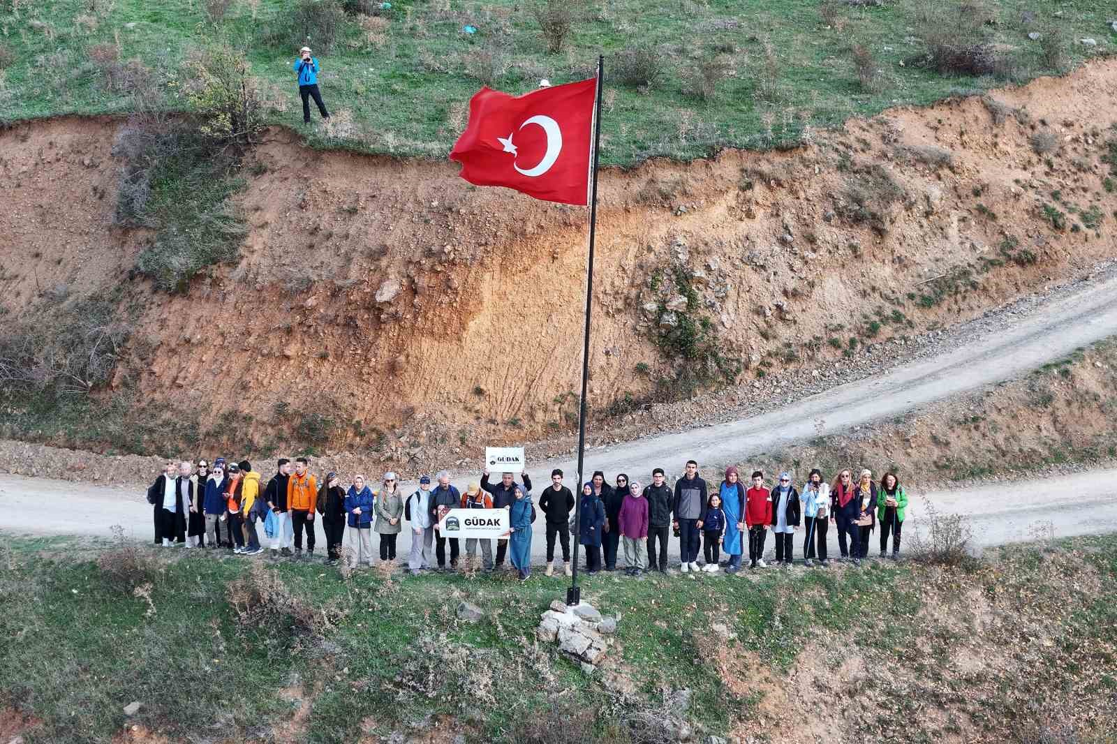 Hafta sonları onlar için bir doğal terapi gibi geçiyor