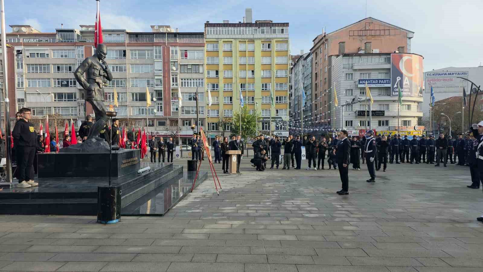 Gazi Mustafa Kemal Atatürk, vefatının 87. yıl dönümünde Kütahya’da düzenlenen törenle anıldı