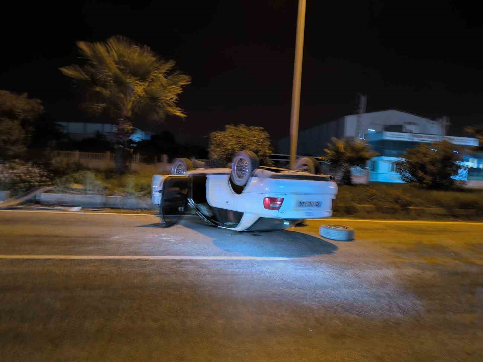 Takla atarak, ters dönen otomobilin sürücüsü yaralandı
