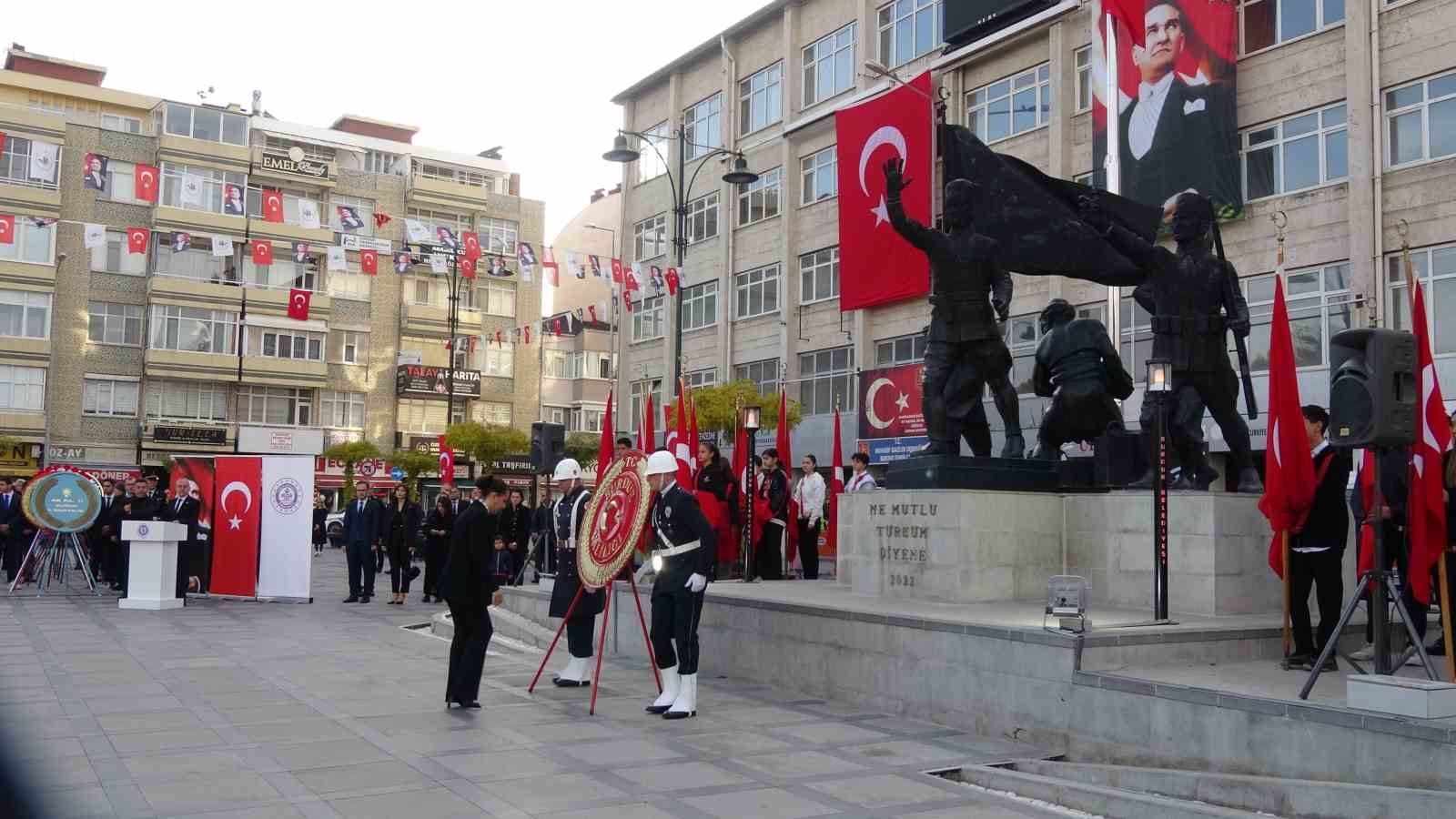 Atatürk, ölümünün 87’nci yılında Burdur’da törenle anıldı
