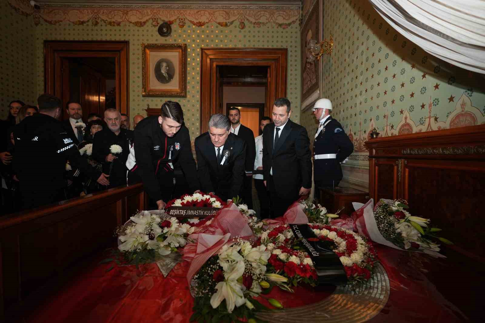 Beşiktaş Kulübü, Gazi Mustafa Kemal Atatürk’ü andı
