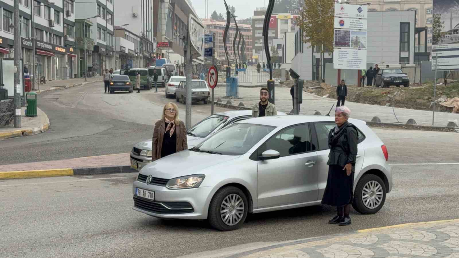 Karabük ve Zonguldak’ta 10 Kasım’da hayat durdu