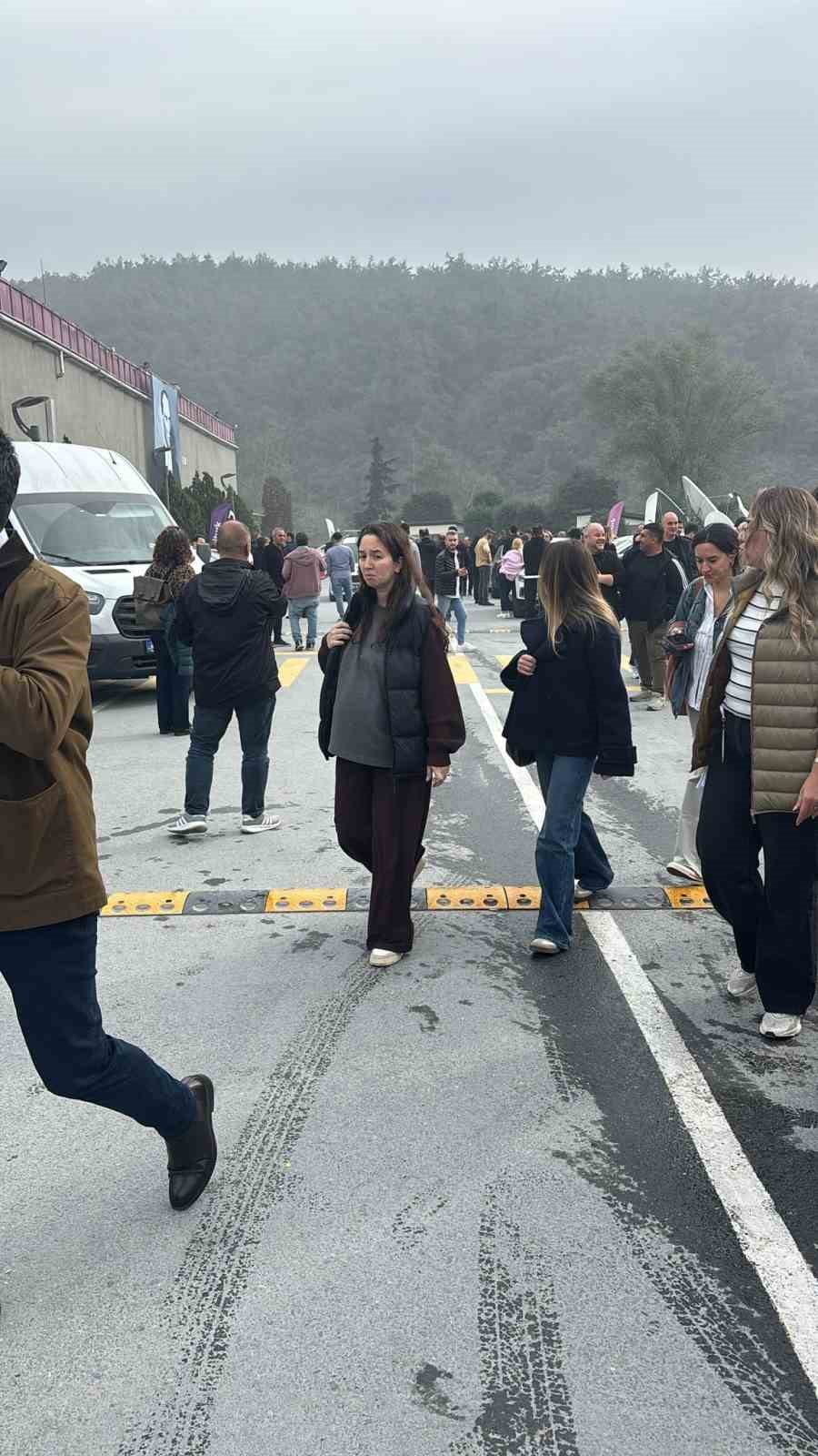 beIN Sports’un televizyon binasına gelen şüpheli paniğe neden oldu: Üzerindeki silah oyuncak çıktı