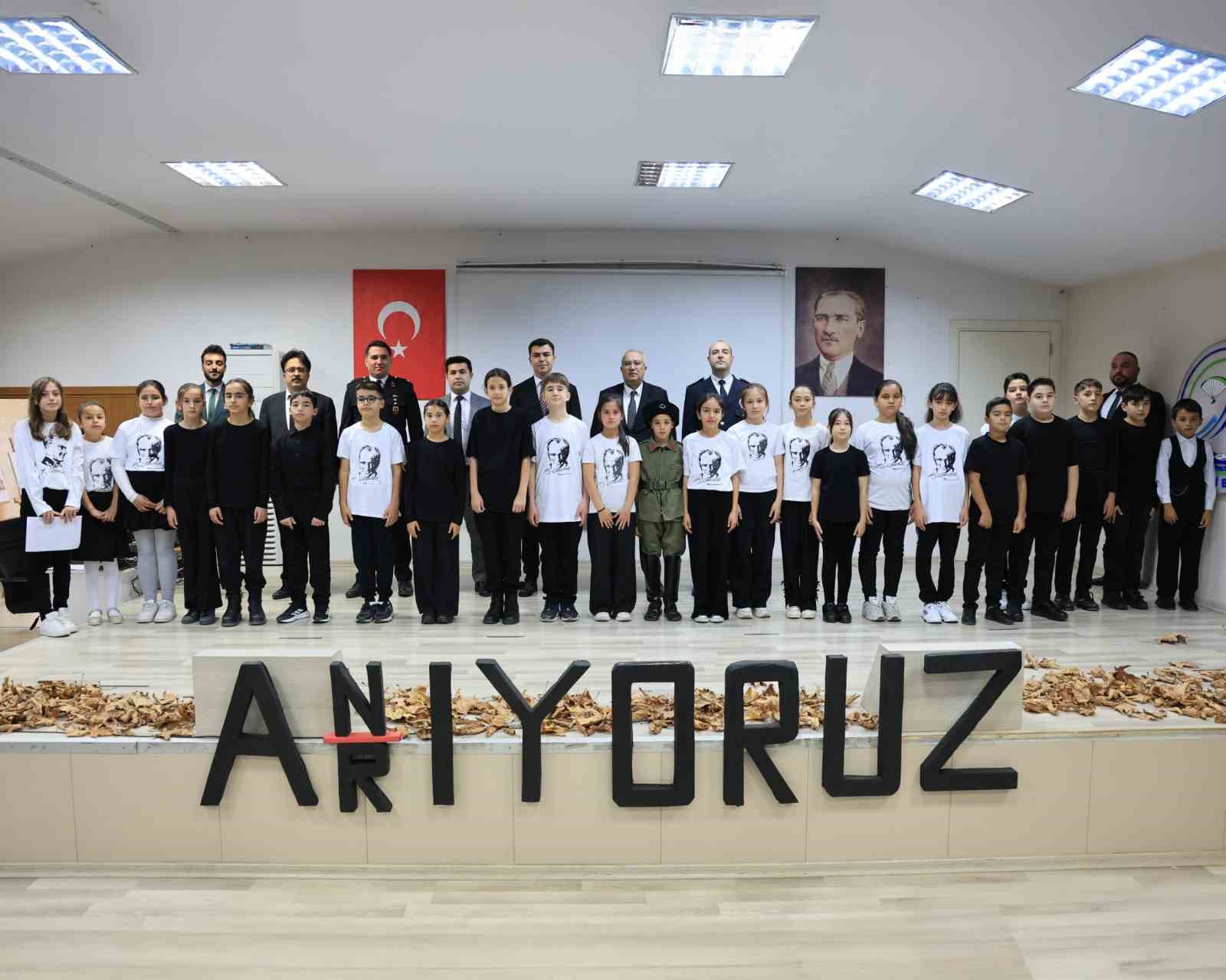 Başkan Arslan; "Atatürk kahramanlığı ve ileri görüşüyle bizlere rehber oldu"