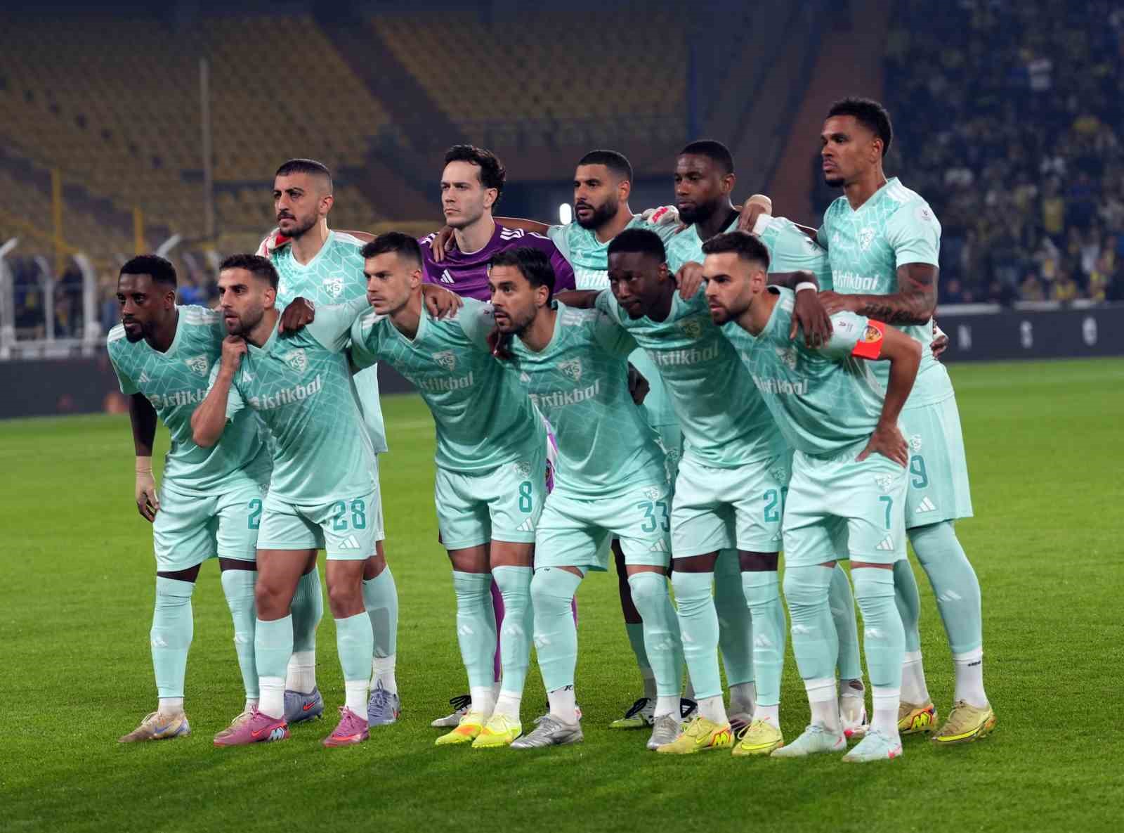 Kayserispor beşinci mağlubiyetini aldı
