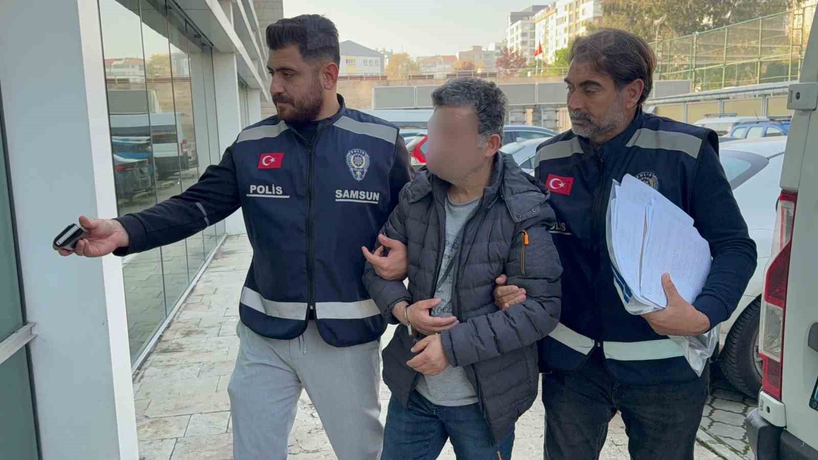 Hastanedeki öğrenci dolaplarında stetoskop hırsızlığı