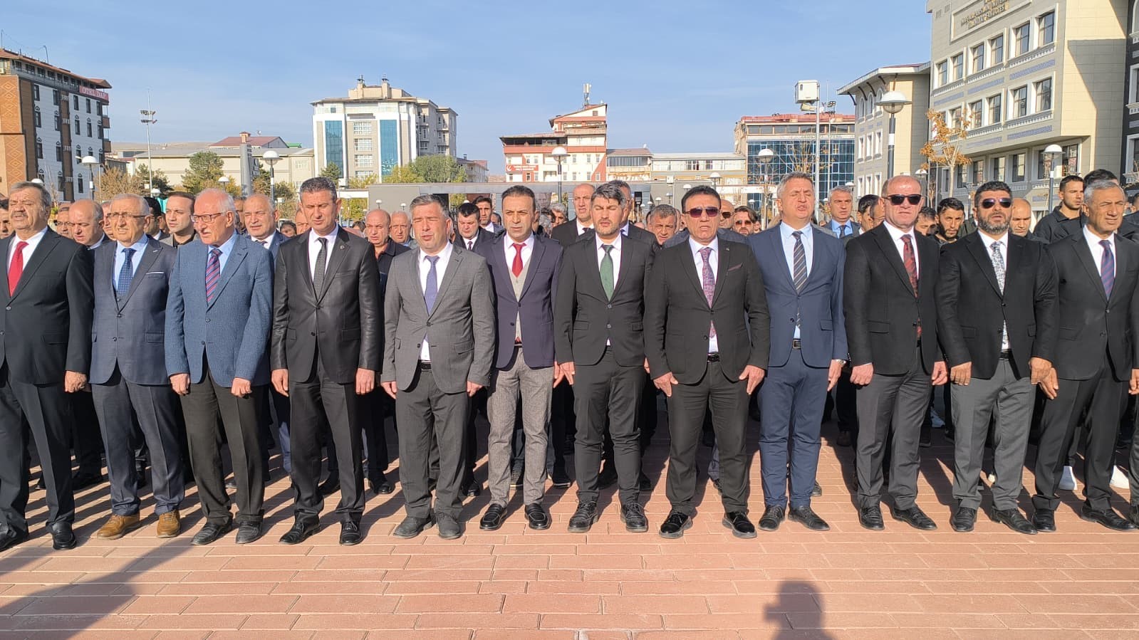 Muş’ta 10 Kasım töreninde dikkat çeken detay