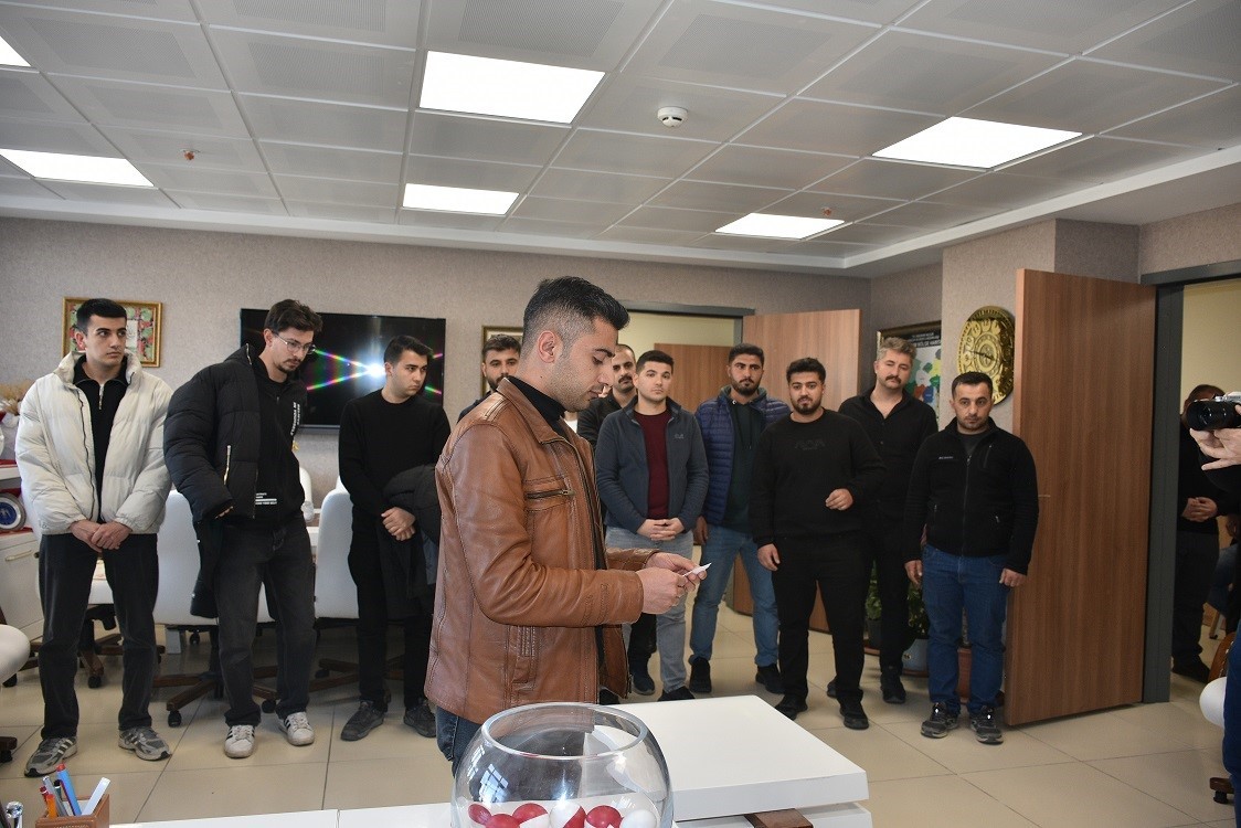 GİSM&rsquo;e atanan 16 g&uuml;venlik&ccedil;i i&ccedil;in kura &ccedil;ekimi yapıldı

