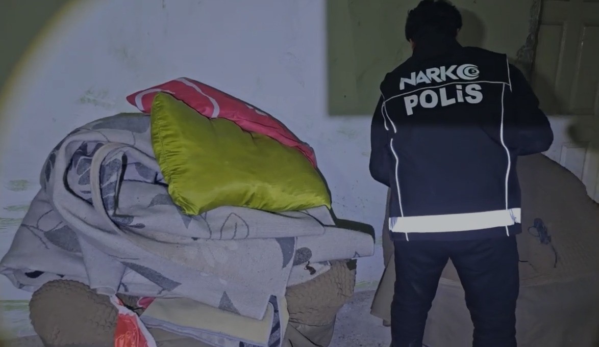 Doğubayazıt’ta 3 kilo 154 gram skunk ele geçirildi