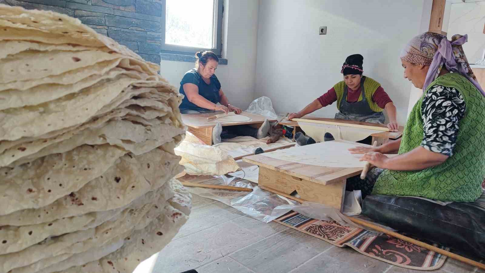 Tandırı olmayan da geliyor, unu olmayan da: Anadolu’daki yardımlaşma kültürü sürüyor
