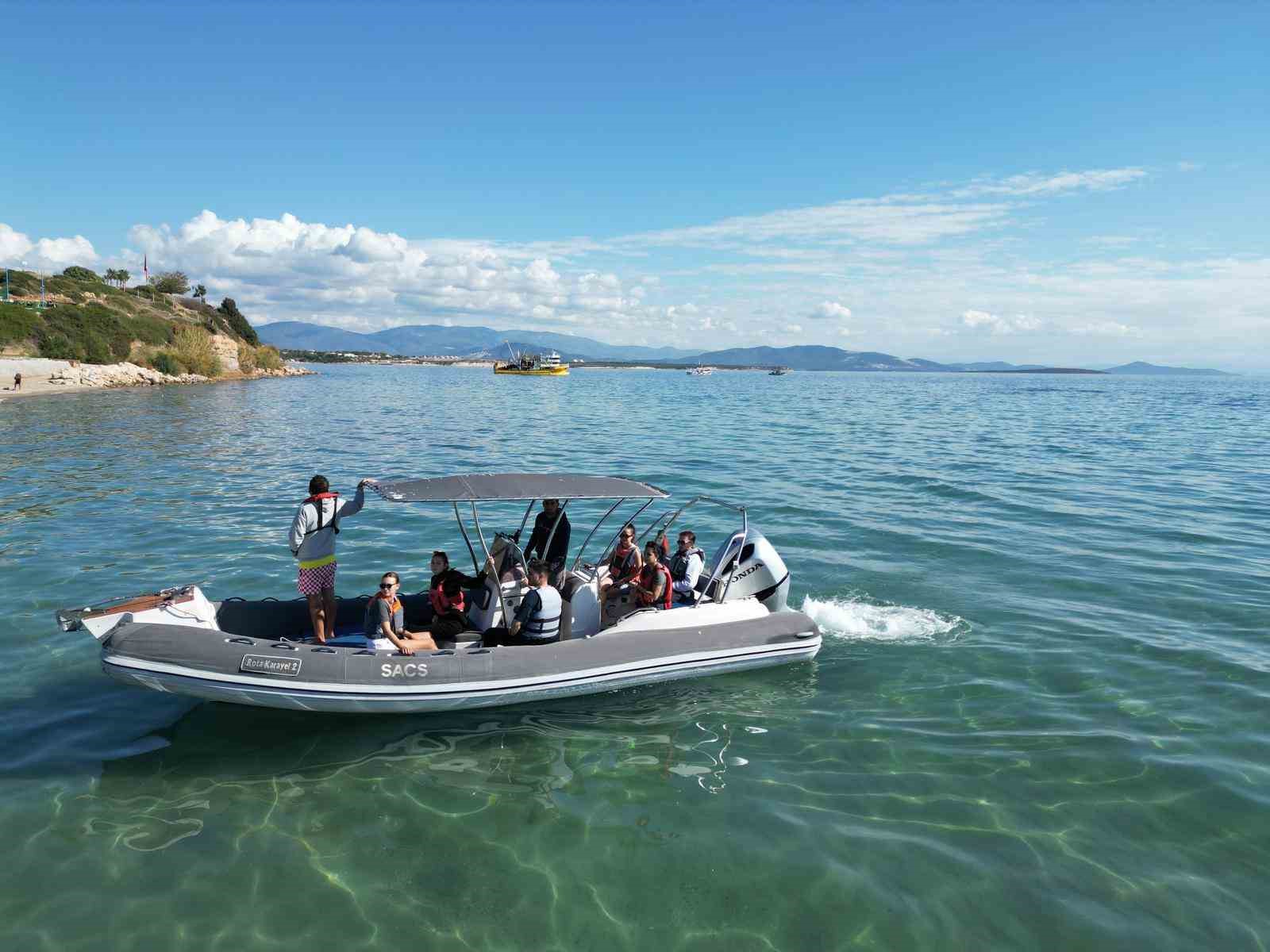 Turizm ve Seyahat Hizmetleri öğrencilerine Amatör Denizci Belgesi eğitimi verildi