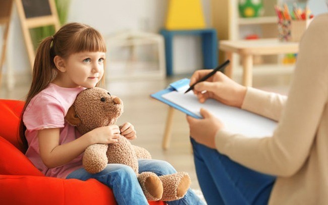 Peş peşe depremler sonrası ebeveynlere önemli uyarılar
