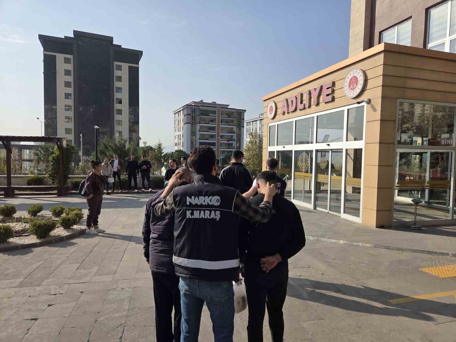 Kahramanmaraş’ta uyuşturucuya 3 tutuklama