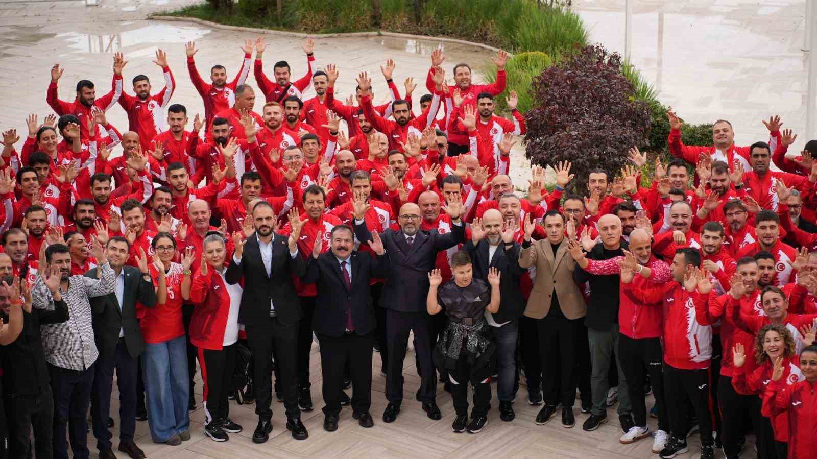Türkiye, Tokyo 2025 Deaflympics’e tarihin en geniş kafilesiyle gidiyor
