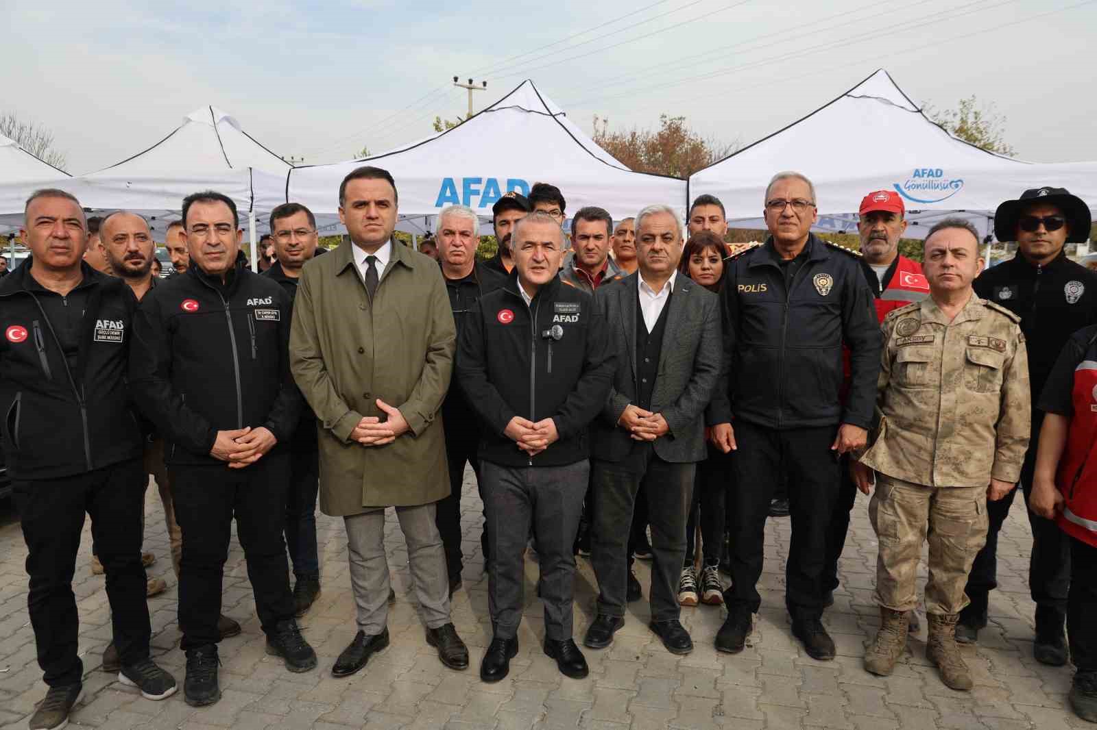 Elazığ Valisi Hatipoğlu: "Çalışmalarımız çocuğumuz bulununcaya kadar devam edecek"