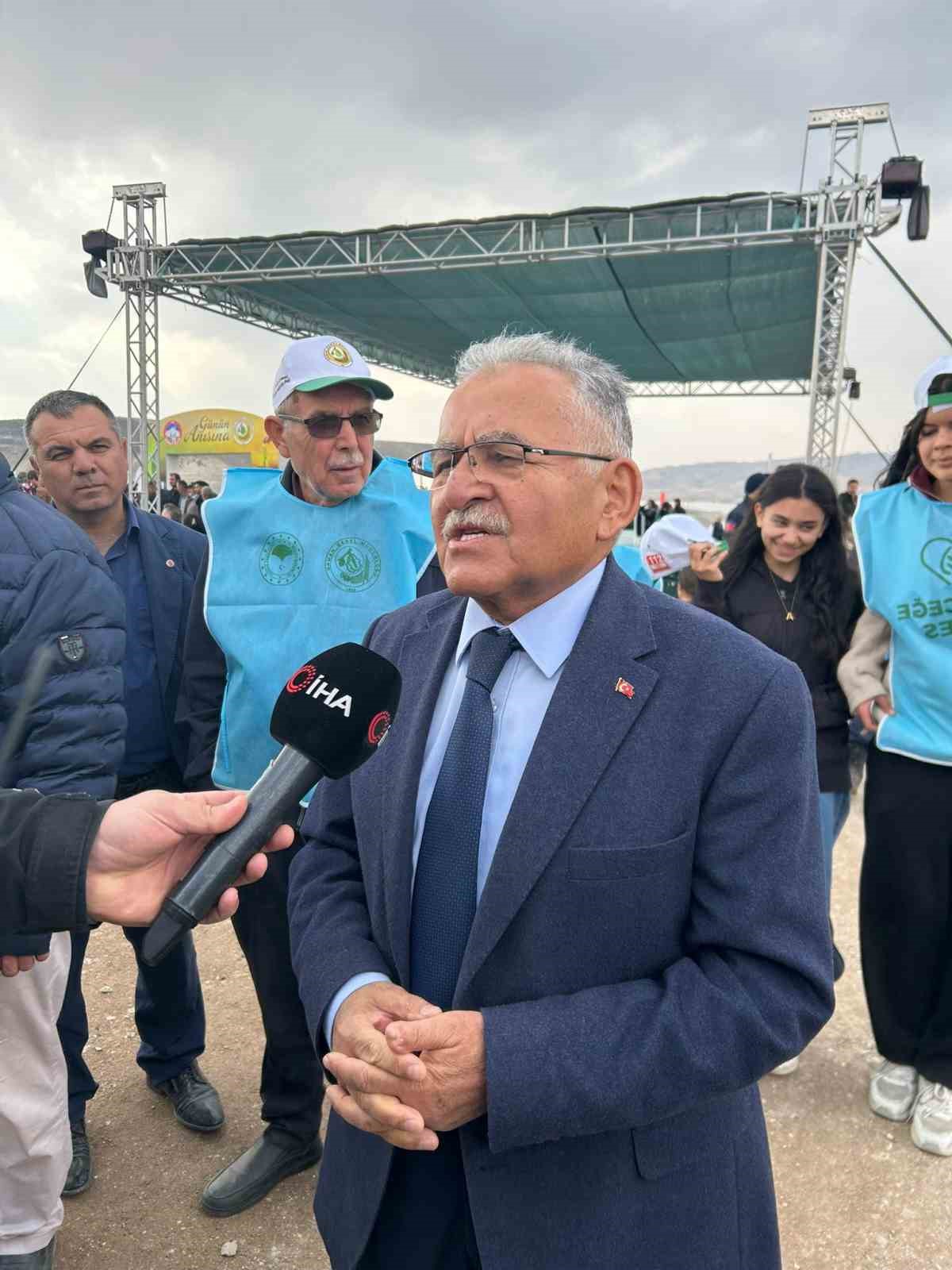 Başkan Büyükkılıç: "30 büyükşehir içerisinde su fiyatlarında 28. sıradayız"