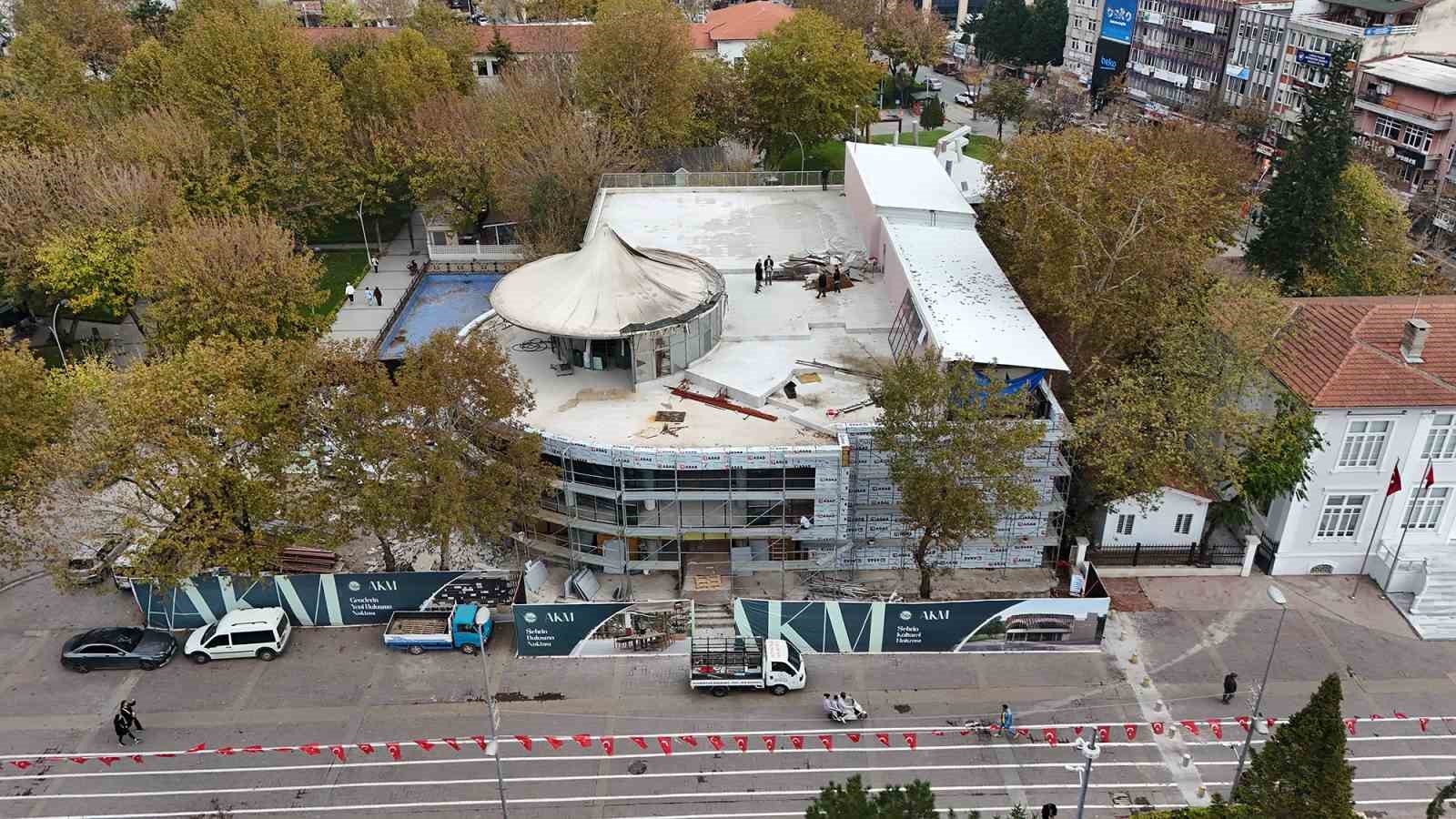 AKM&rsquo;de geri sayım başladı: Yeniden şehrin buluşma noktası olacak
