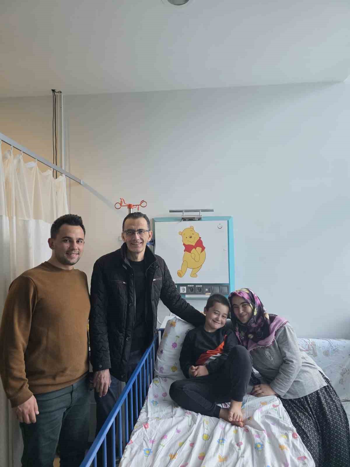 MSK&Uuml;&rsquo;n&uuml;n sağlık taraması hayat kurtardı, k&uuml;&ccedil;&uuml;k &ouml;ğrenci şifa buldu
