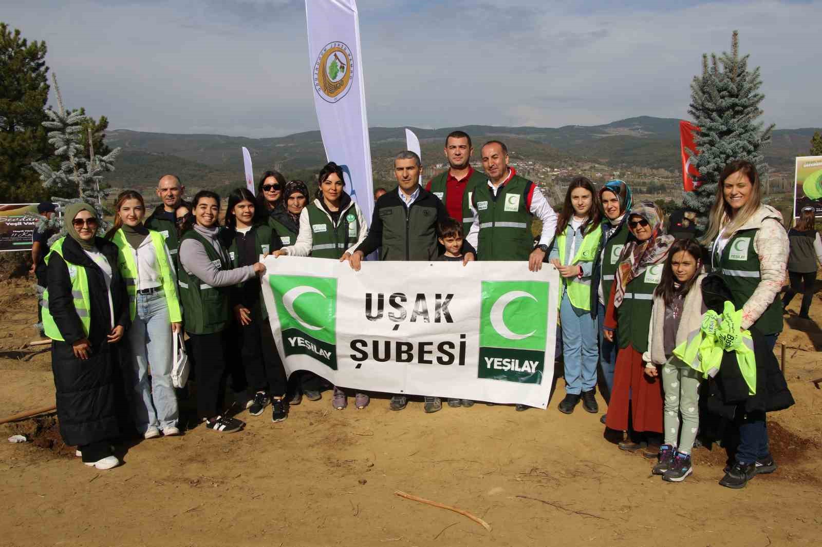 Milli Ağaçlandırma Günü’nde Uşak’ta fidanlar toprakla buluştu