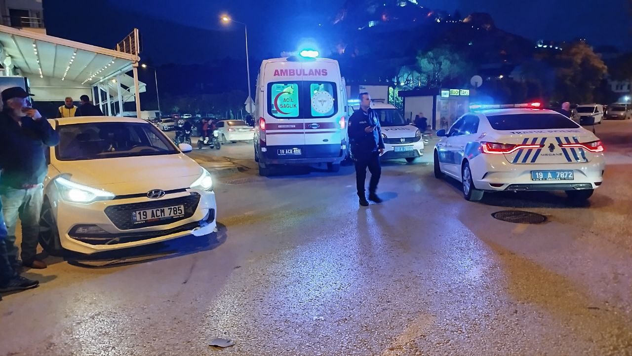 Çorum’da otomobil ile motosiklet çarpıştı: 1 yaralı