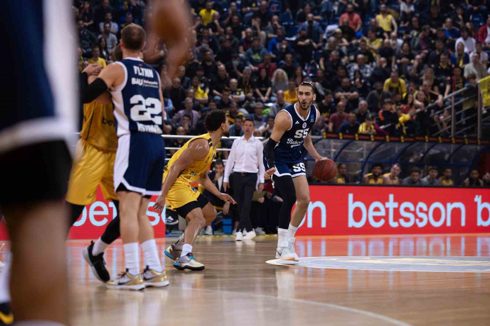 EuroCup: Aris: 76 - Bahçeşehir Koleji: 86
