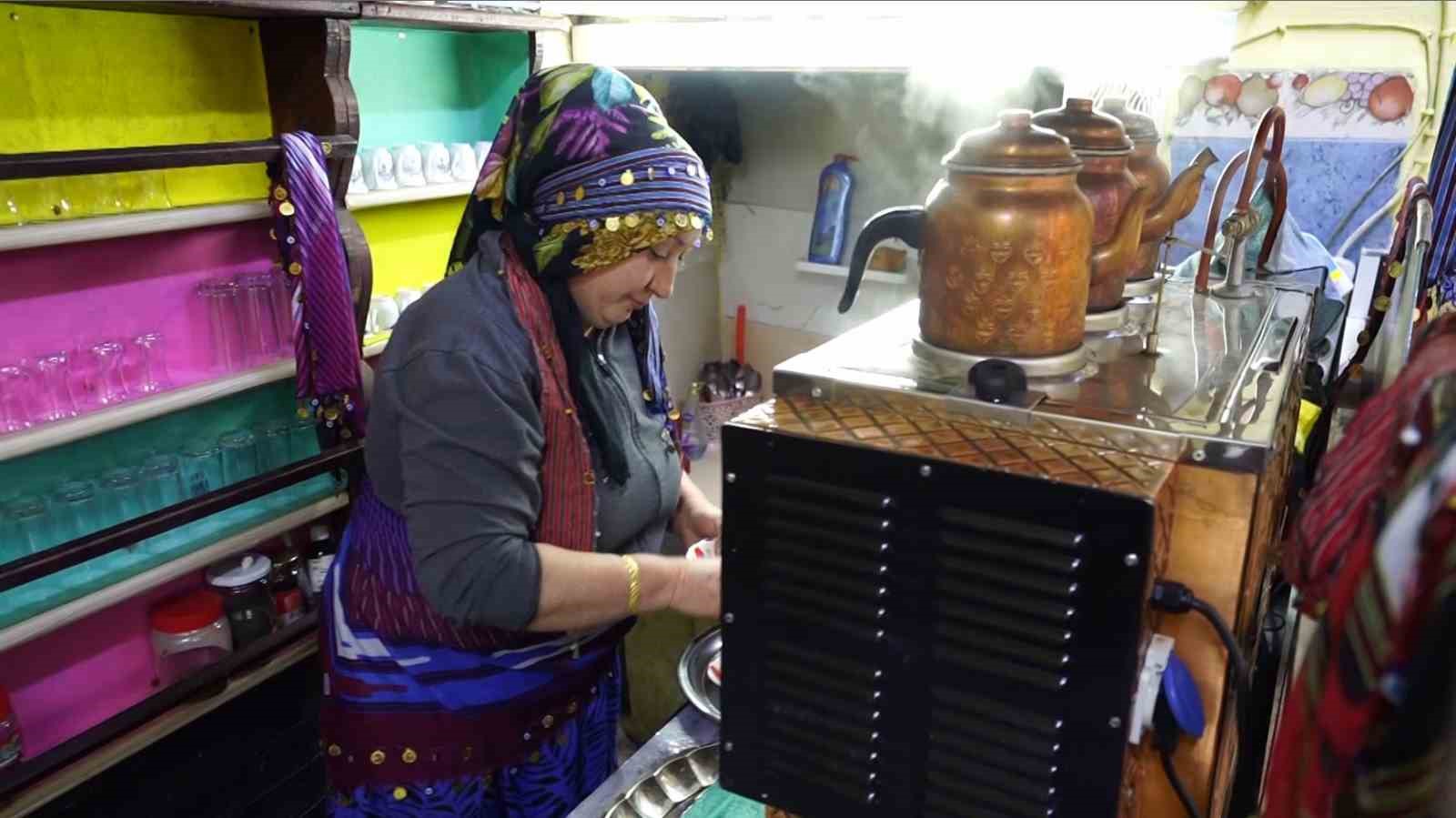 Tatil için geldiği yaylada çay ocağı açtı
