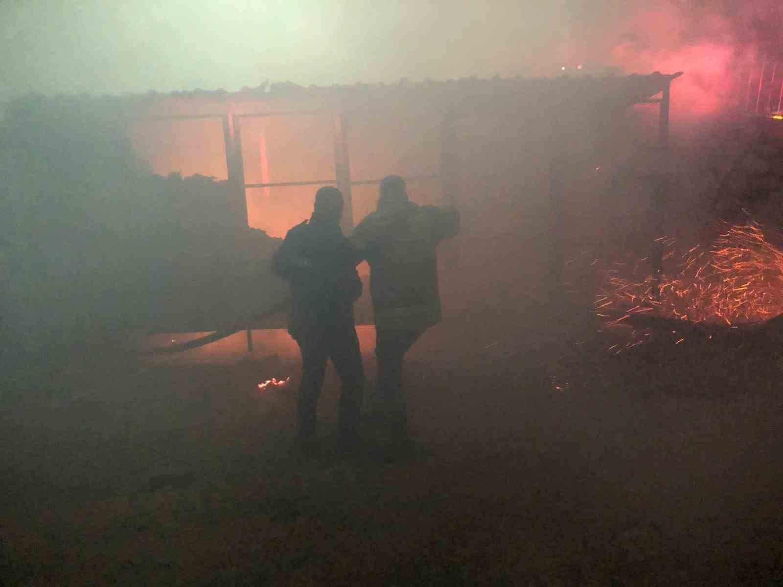 Besni’de konteyner yangını korkuttu