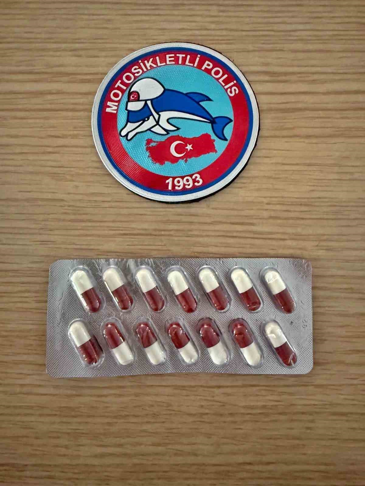 Polis bir hafta içerisinde çeşitli suçlardan aranan 31 kişiyi yakaladı