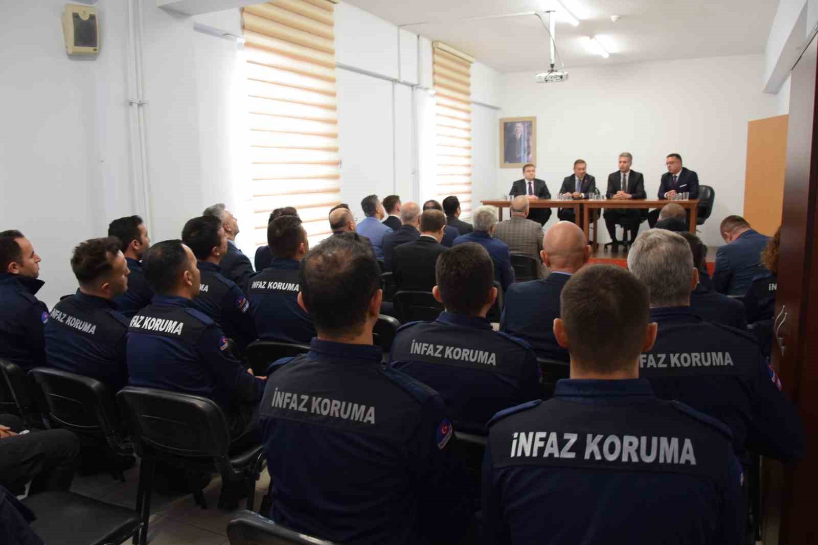 Genel Müdür Yıldırım, Denizli Ceza İnfaz Kurumları Yerleşkesini ziyaret etti
