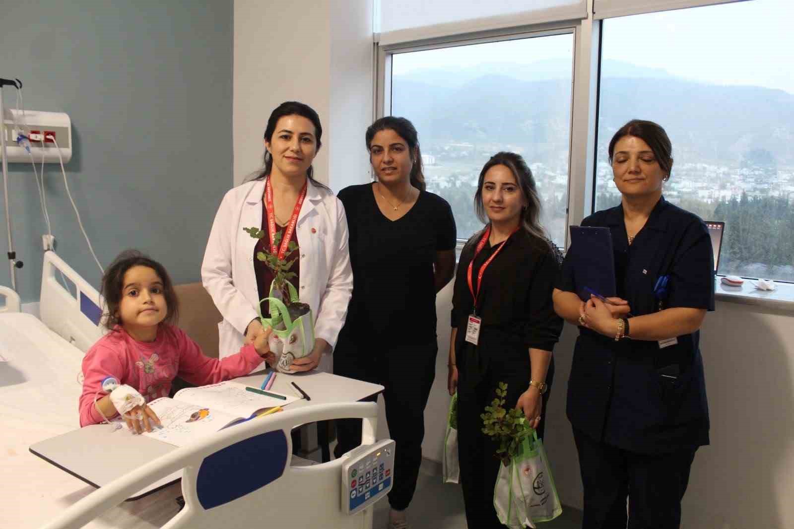 Osmaniye’de tedavi gören çocuklara "Her Çocuk Bir Fidandır" etkinliği