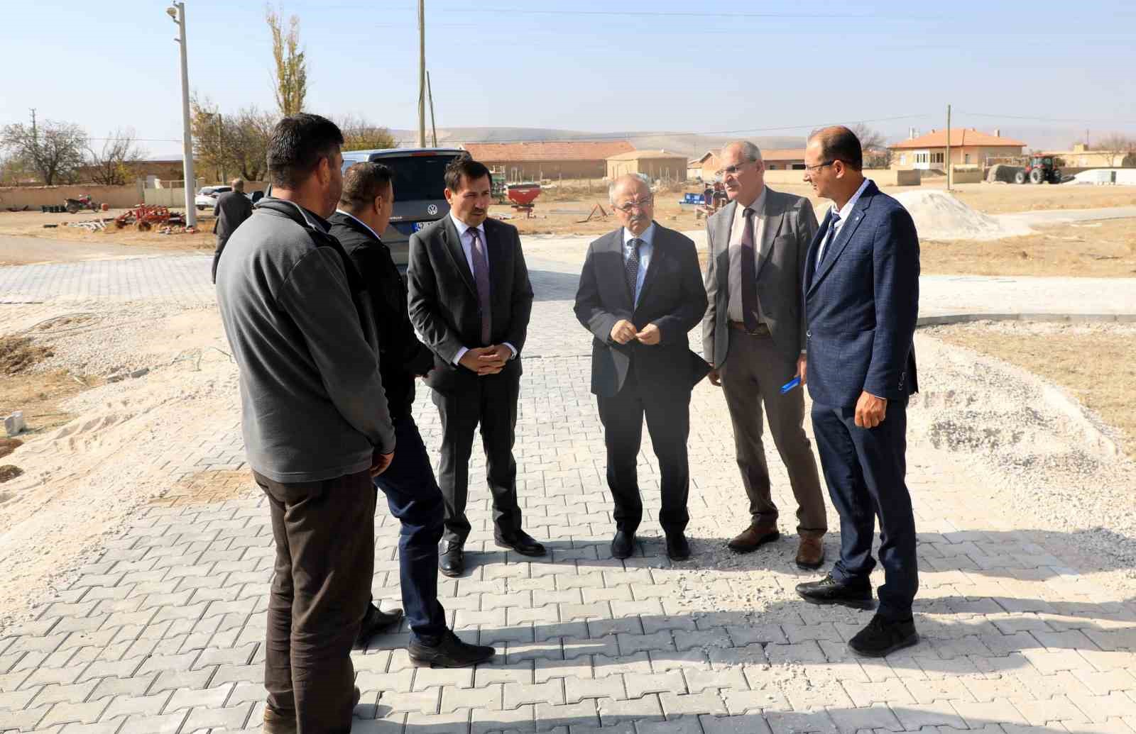 Başkan Kılca: "2025 sonuna kadar 245 bin metrekare parke ve 80 bin metretül bordür hedefimizi tamamlamayı amaçlıyoruz"