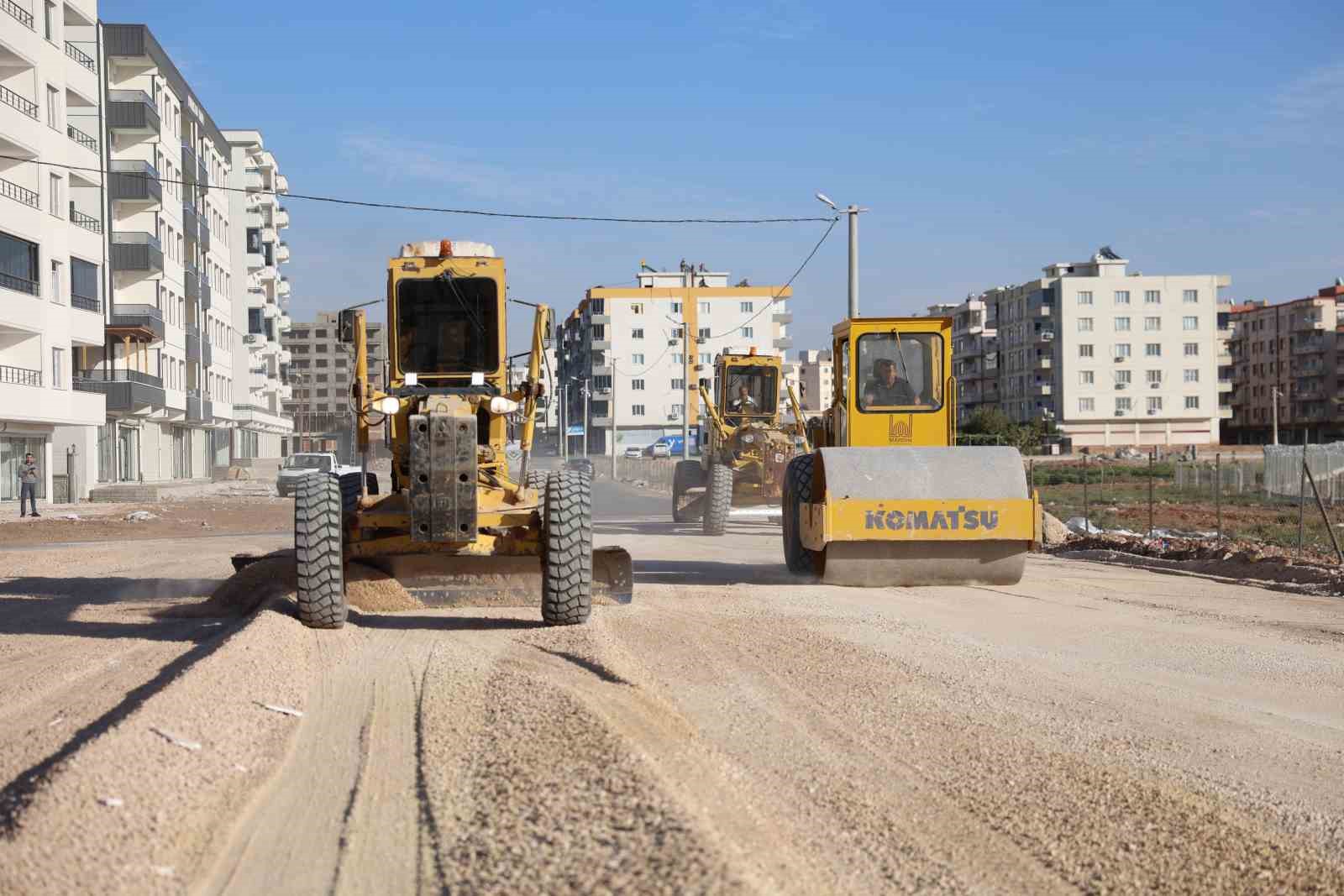 Mardin Belediyesi Nusaybin&rsquo;e &ccedil;evre yolu yapıyor
