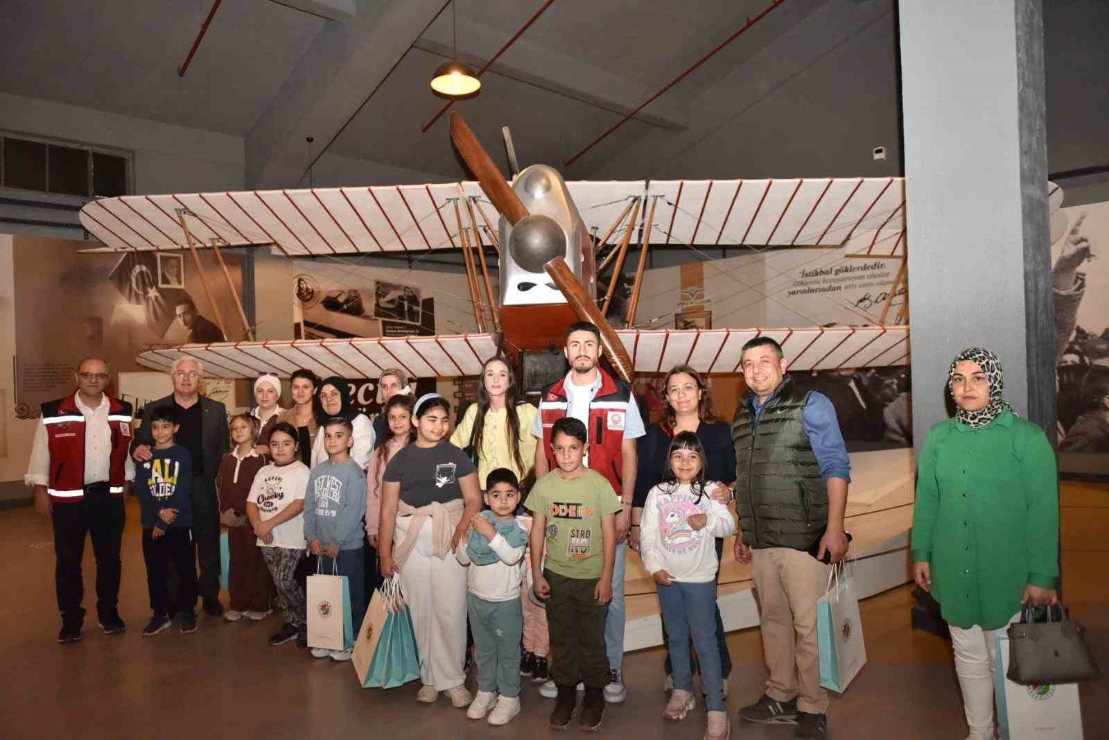 Kahramanların emanetleri, kitapların ışığında bir araya geldi
