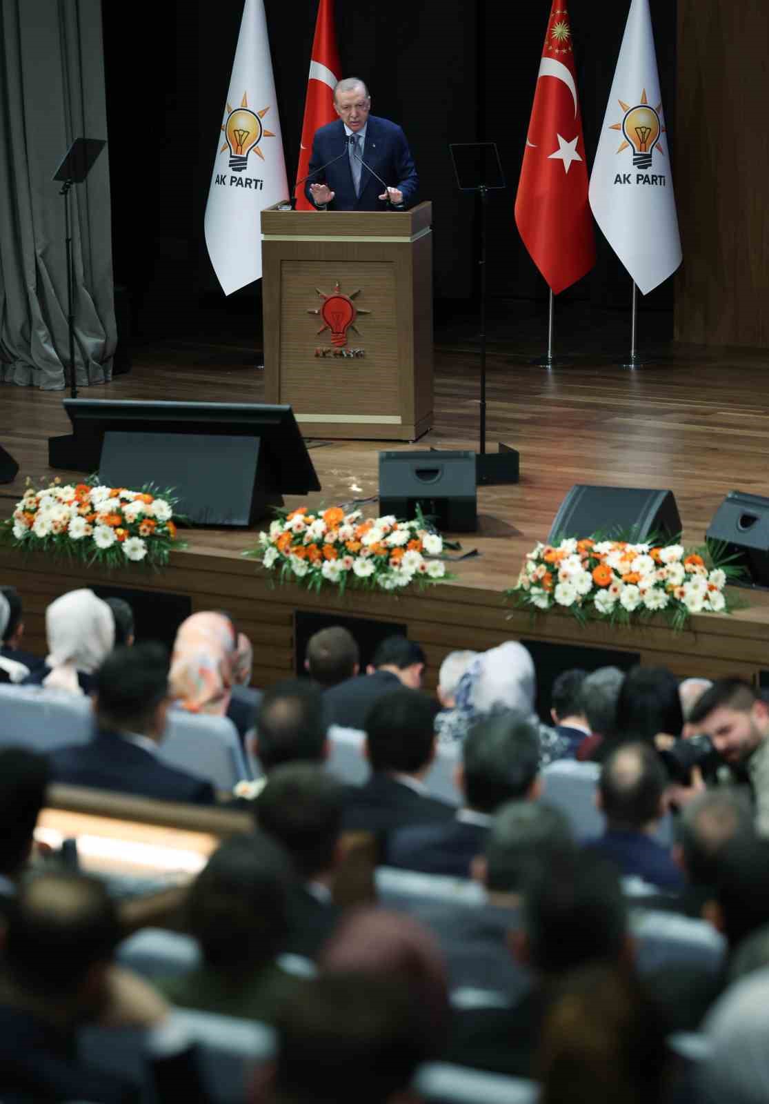 Cumhurbaşkanı Erdoğan: "U&ccedil;ağımızın kara kutusu bulunmuş, incelemeler başlatılmıştır"
