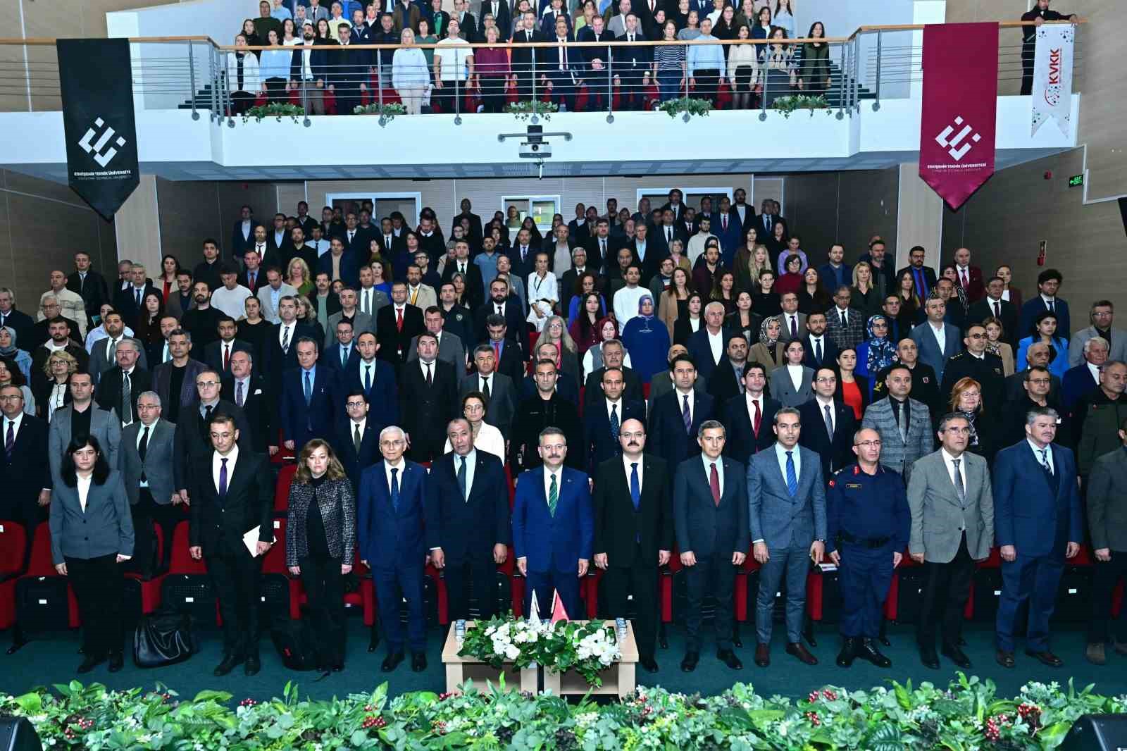 Eskişehir&rsquo;de &rsquo;Kişisel Verileri Koruma&rsquo; toplantısı d&uuml;zenlendi
