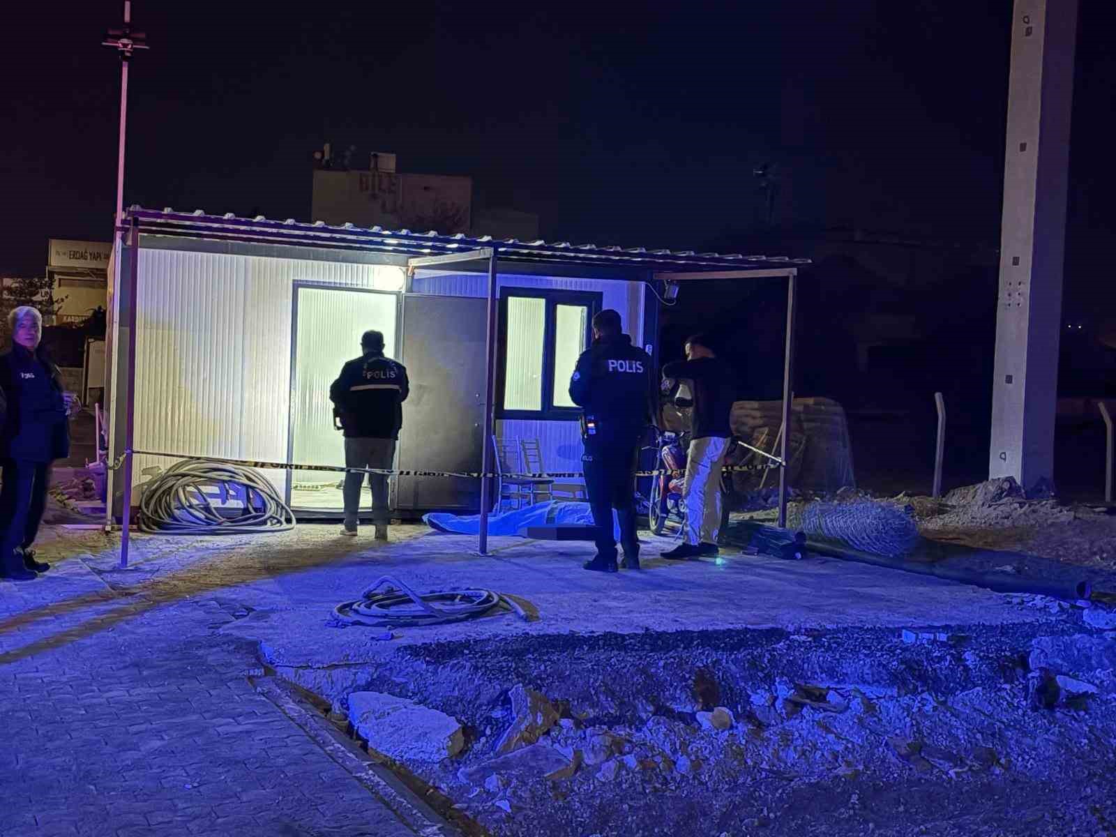 Kayseri’de bir kişi bekçi kulübesinin önünde ölü bulundu