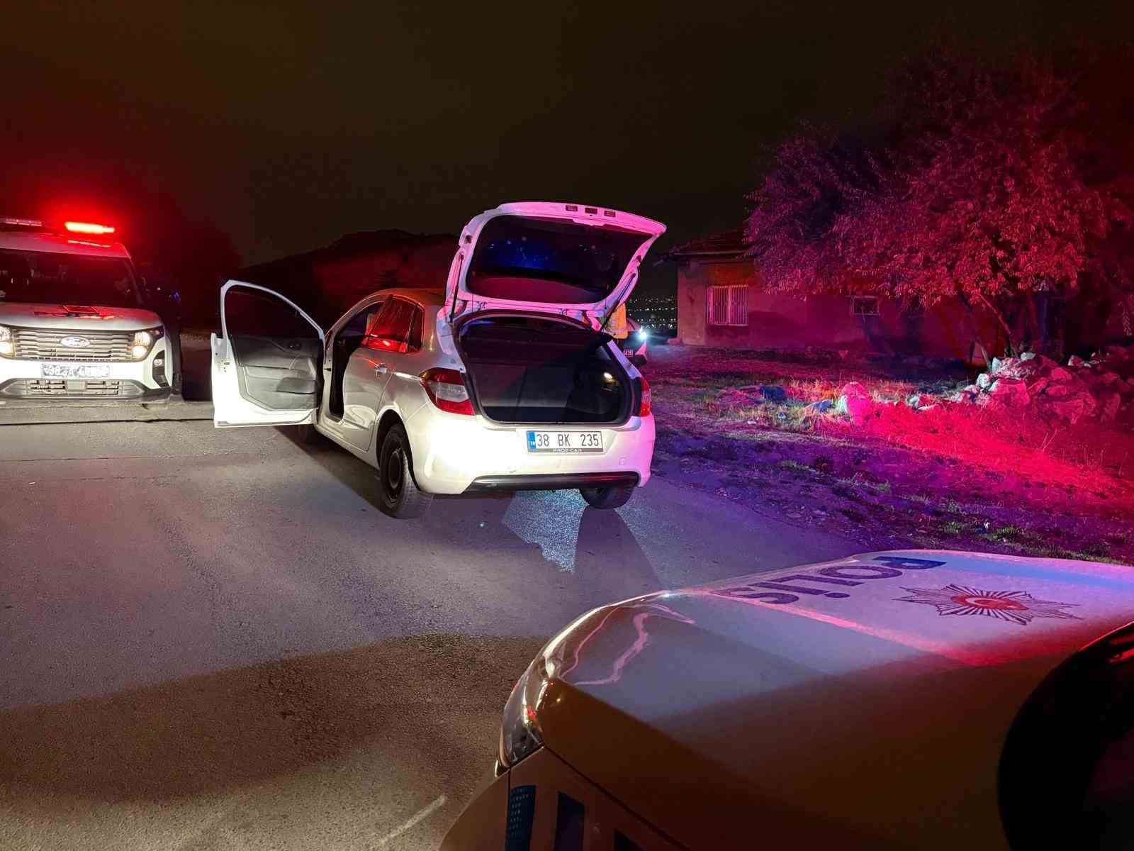 Antalya’dan çalınan otomobil Kayseri’de yakalandı: 1 gözaltı