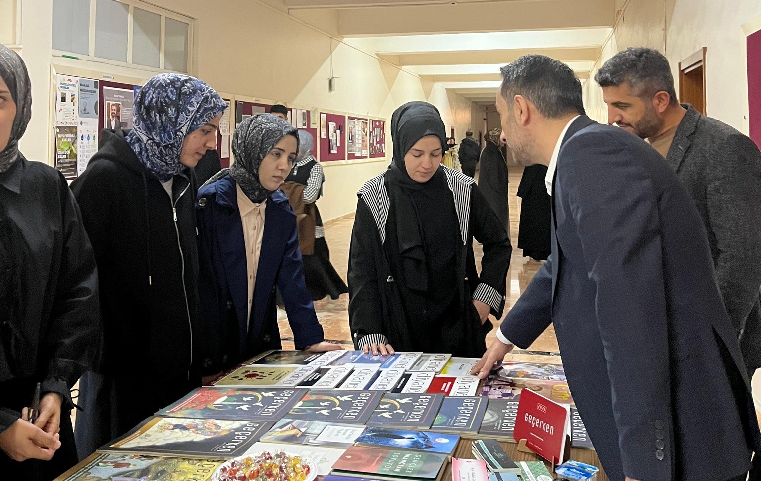 Müftülükten gençlere destek