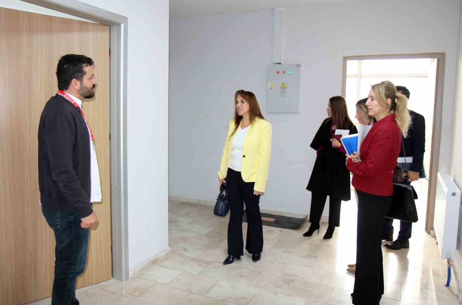 Buldan’a iki yeni sağlık tesisi kazandırılacak