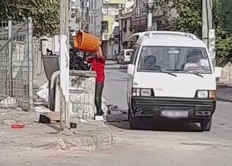 evreyi kirletenler cep telefonu kameralarna yansd
