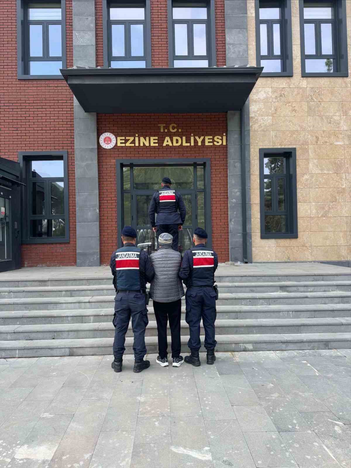 Çanakkale’de farklı suçlardan aranan 7 şahıs tutuklandı
