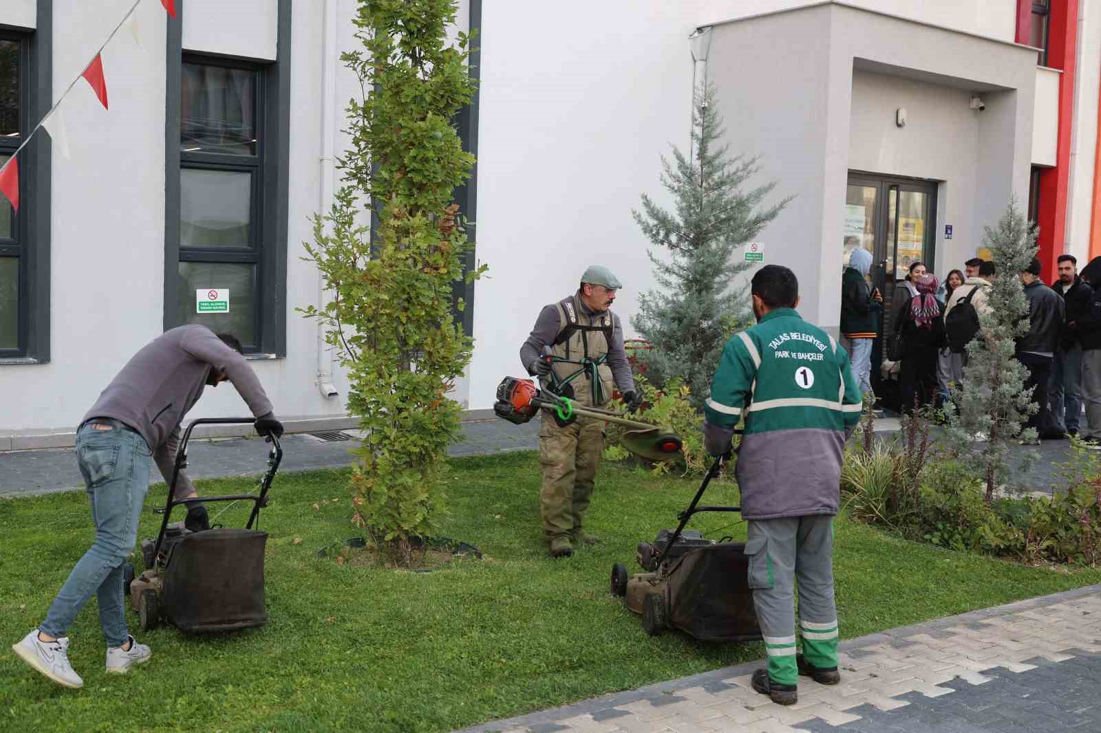 Mevlana’da ’Belediye Mahallemizde’ hareketliliği