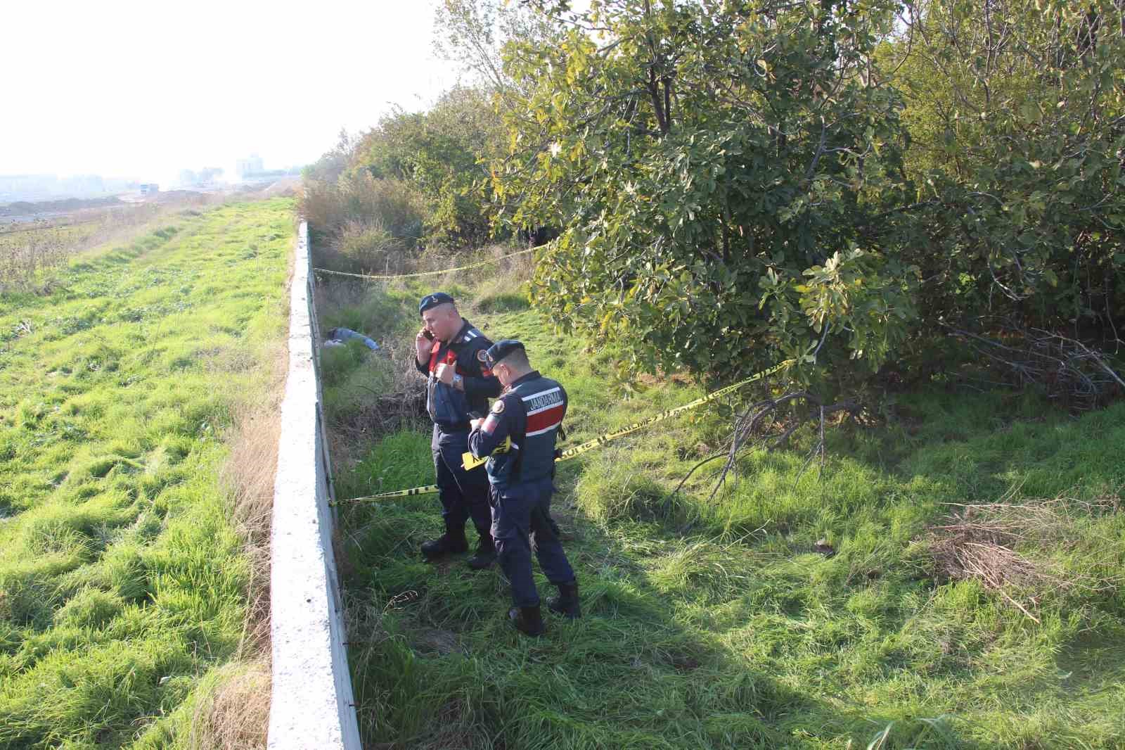 Cezaevinden izinli çıktı, silahla başından vurulmuş halde bulundu