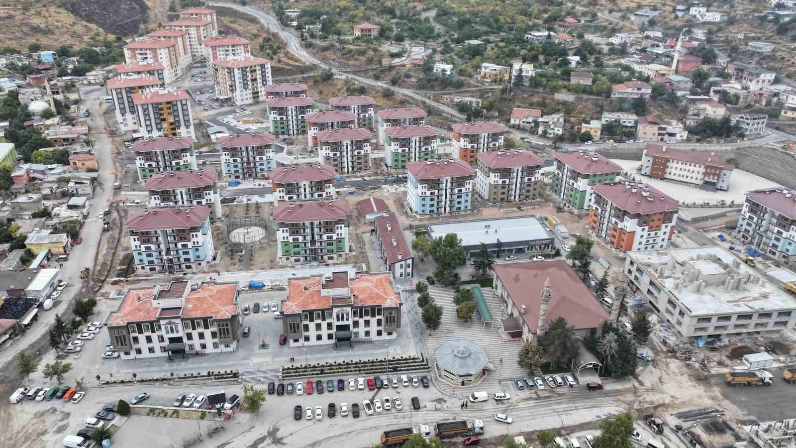 Başkan &Ouml;zdoğan: "Hacılar&rsquo;ımız i&ccedil;in temaslarımızı s&uuml;rd&uuml;r&uuml;yoruz"
