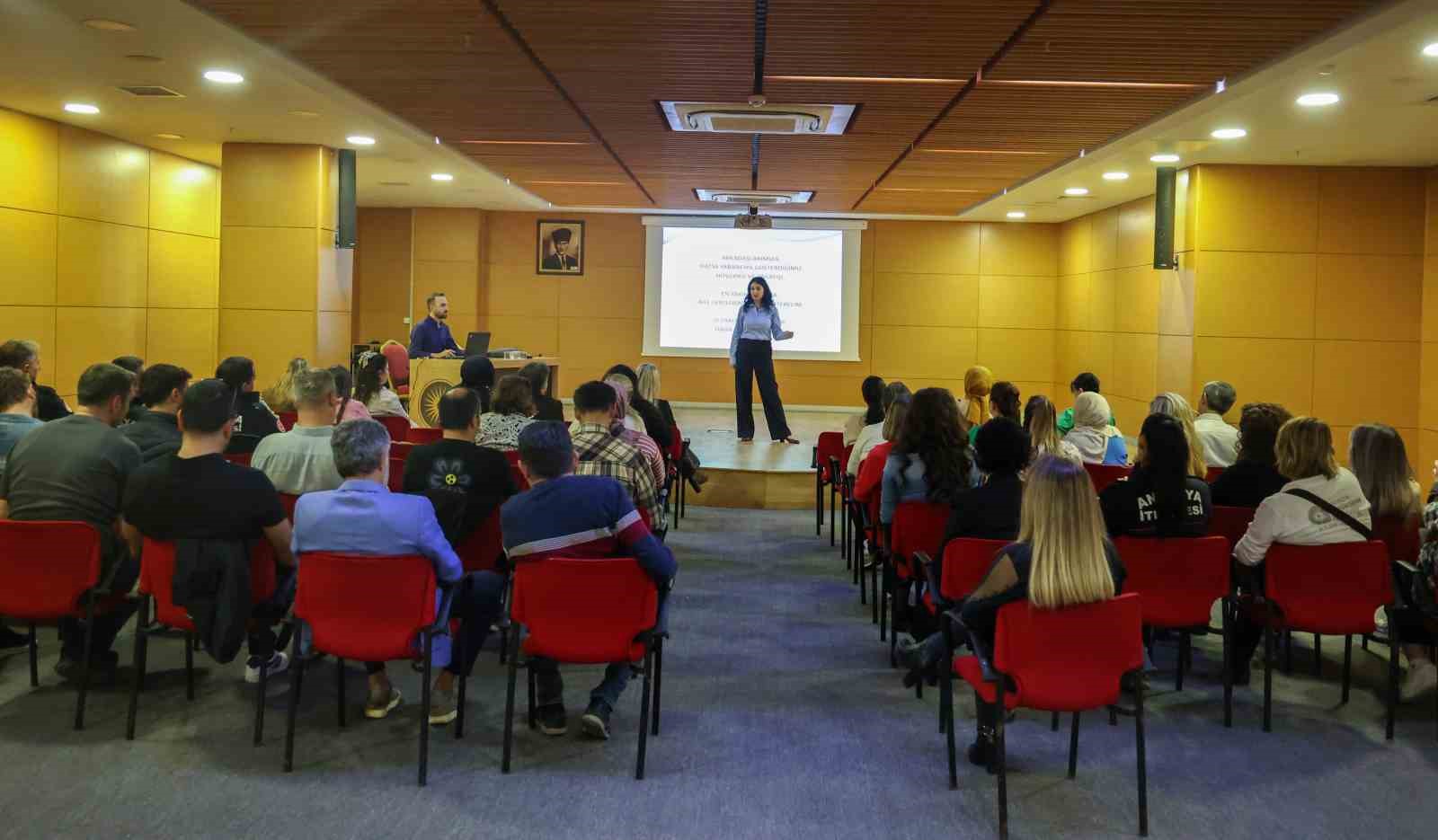 Büyükşehir’de personele &quot;Aile İçi İletişim&quot; eğitimi