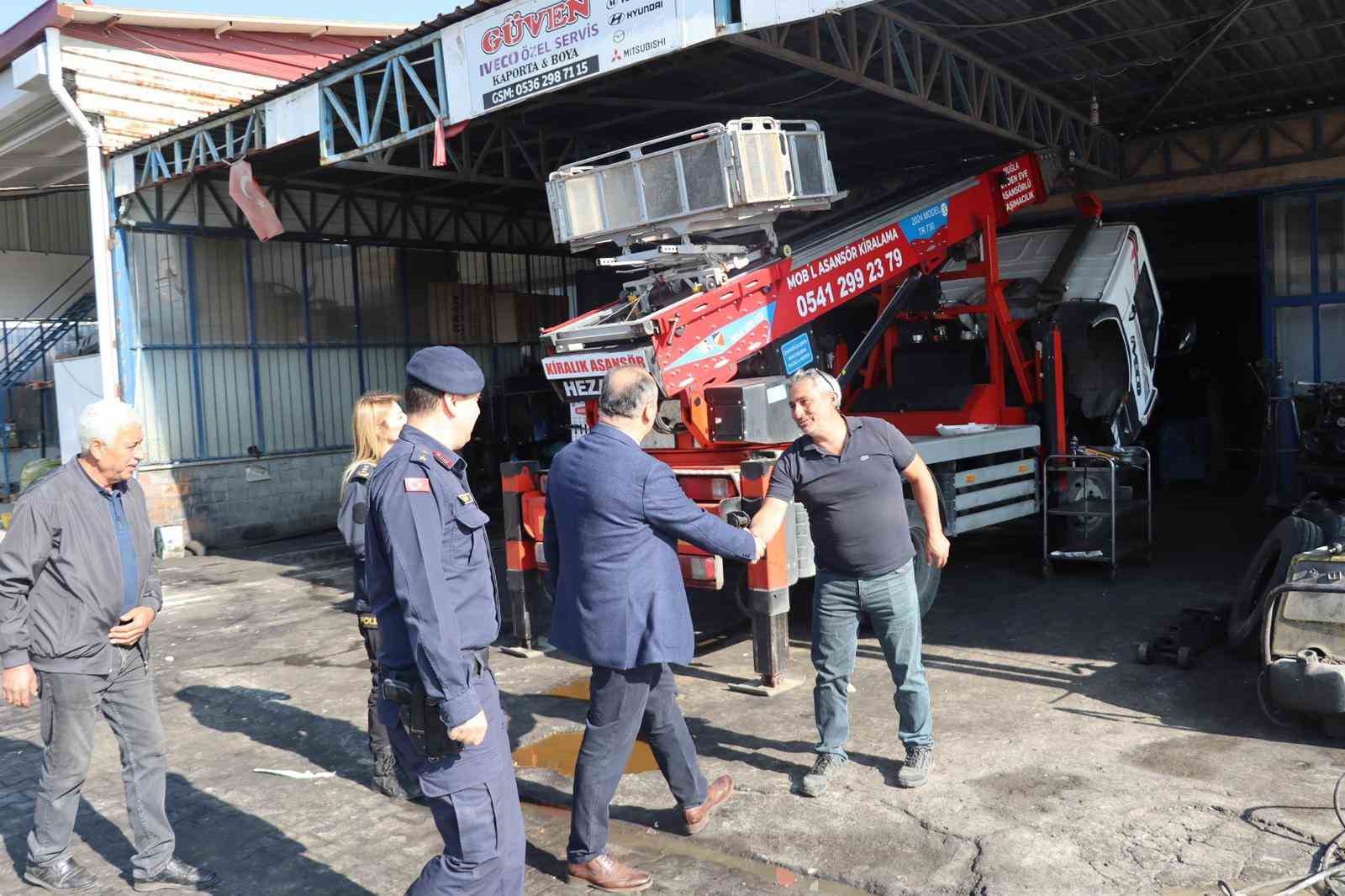 Kaymakam İlhan, sanayi esnafının sorunlarını dinledi
