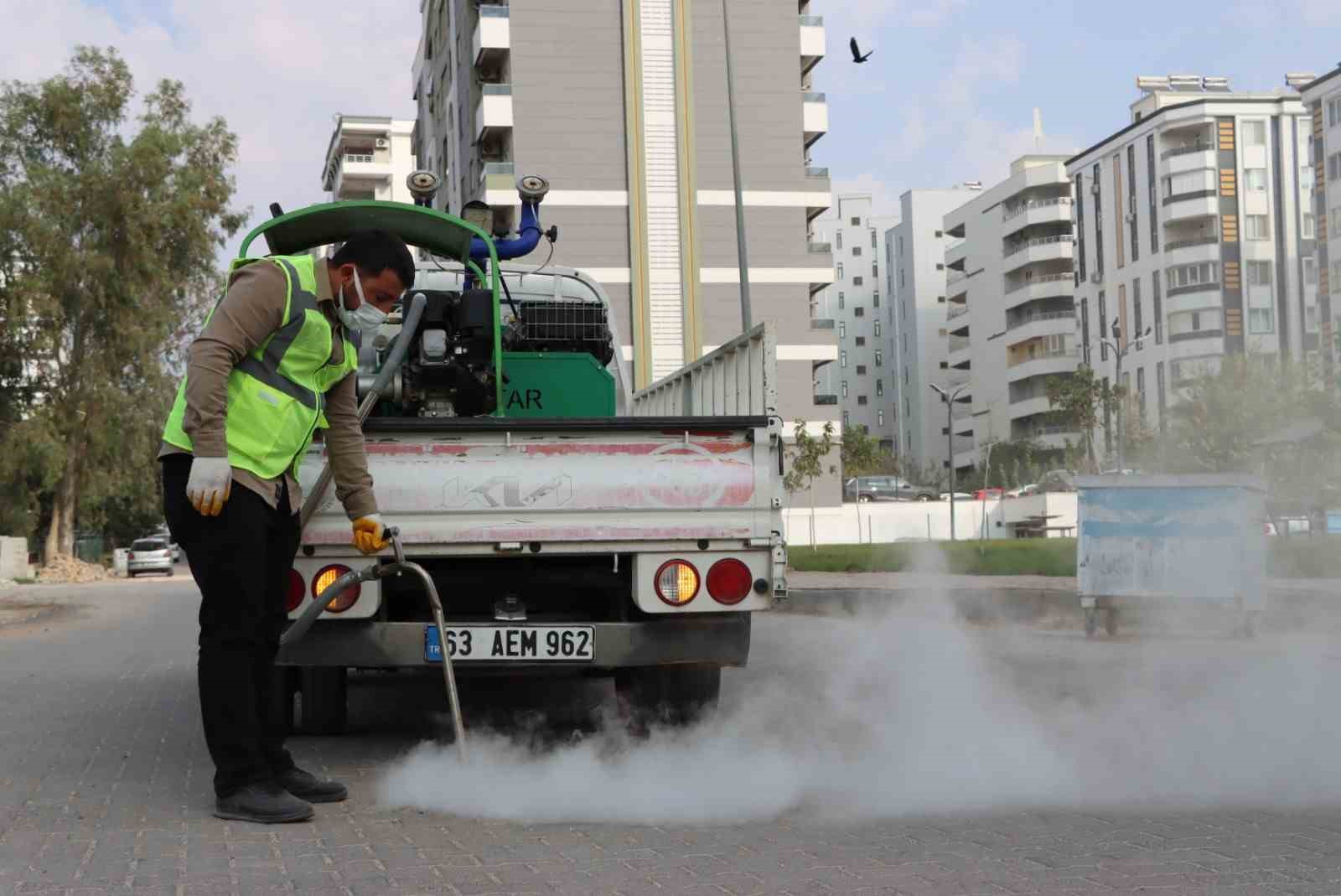 Büyükşehir Belediyesi vektörle mücadeleyi sürdürüyor