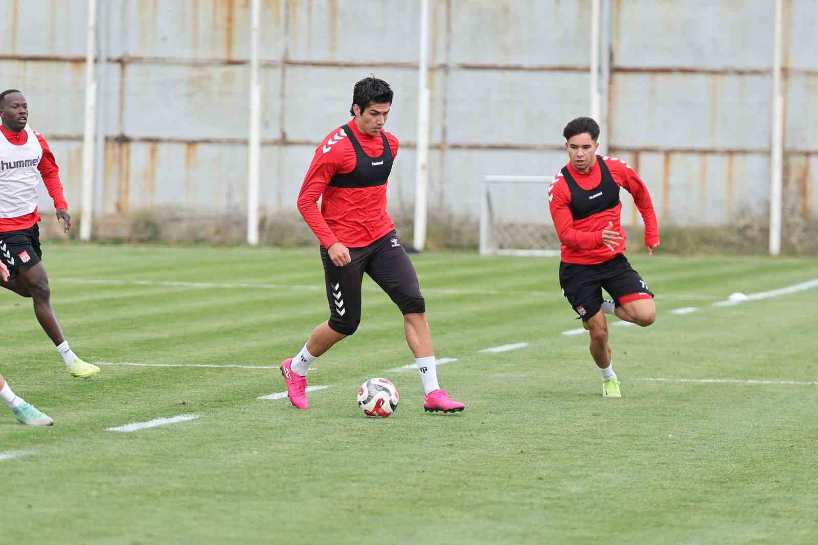 Sivasspor’da, Esenler Erokspor maçı hazırlıkları sürüyor